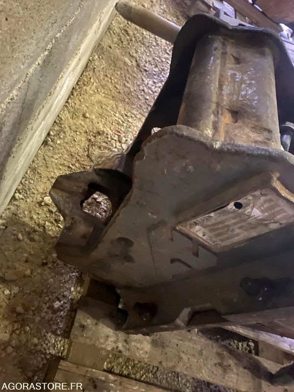 BRH MONTABERT SC36 QA20 ARDEN BON ETAT - Bouwmaterieel: afbeelding 3 BRH MONTABERT SC36 QA20 ARDEN BON ETAT - Bouwmaterieel: afbeelding 3