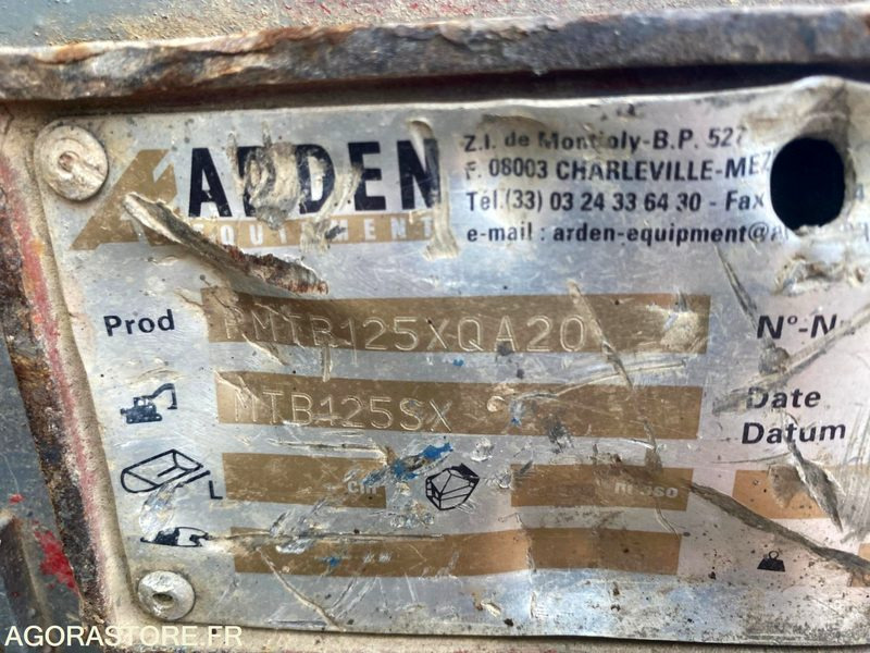 BRH MONTABERT SC36 QA20 ARDEN BON ETAT - Bouwmaterieel: afbeelding 4 BRH MONTABERT SC36 QA20 ARDEN BON ETAT - Bouwmaterieel: afbeelding 4