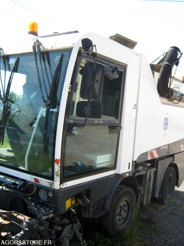 Balayeuse SCHMIDT Cleango 500 - Veegwagen: afbeelding 1 Balayeuse SCHMIDT Cleango 500 - Veegwagen: afbeelding 1