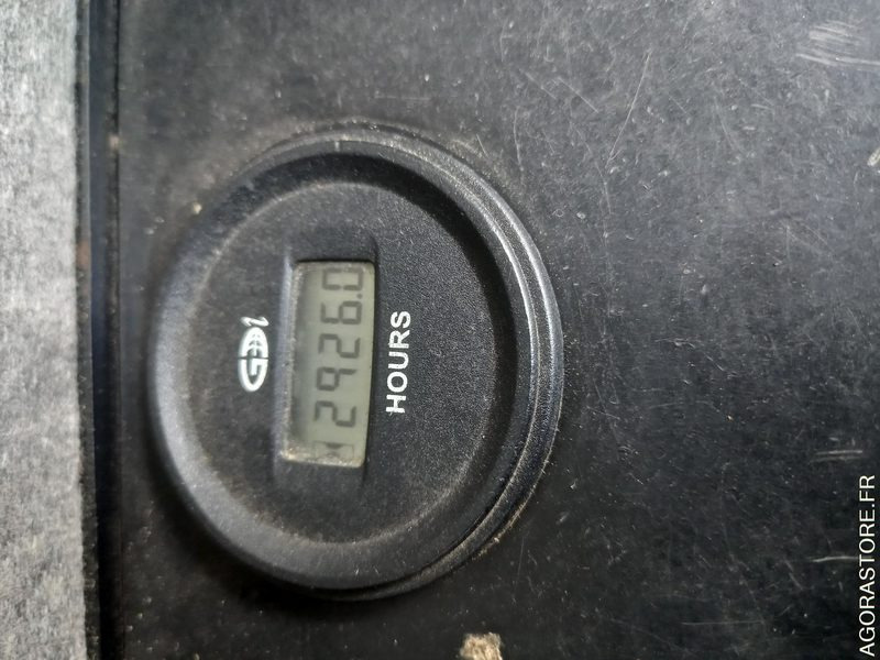 Balayeuse de voirie - Veegwagen: afbeelding 1 Balayeuse de voirie - Veegwagen: afbeelding 1