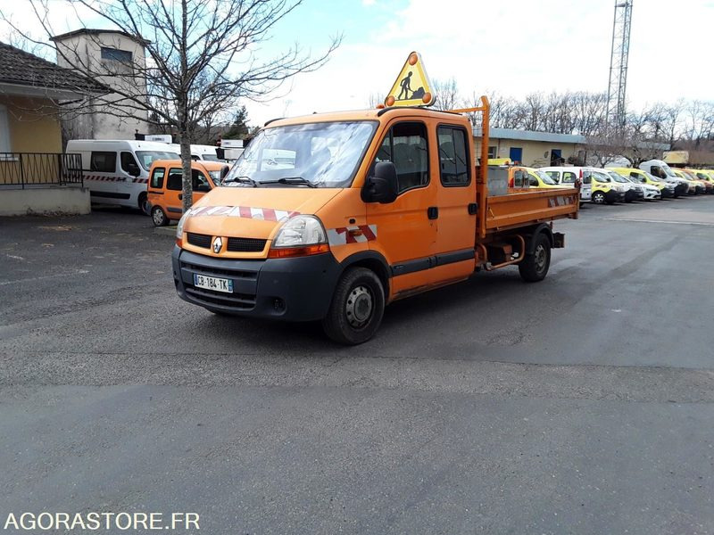 FOURGON BENNE E1314 - 300273 km - 2004 - Bedrijfswagen: afbeelding 3 FOURGON BENNE E1314 - 300273 km - 2004 - Bedrijfswagen: afbeelding 3