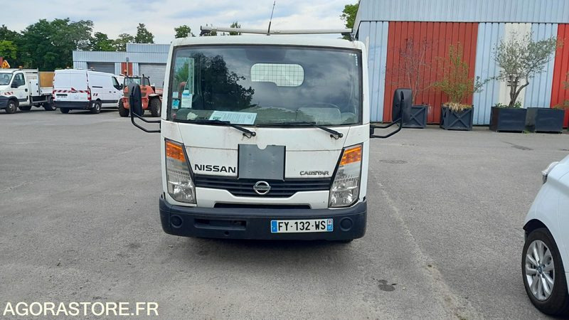 NISSAN CABSTAR DE 2007 AVEC PLATEAU 84220 KLM AVEC CONTREVISITE - Bedrijfswagen: afbeelding 1 NISSAN CABSTAR DE 2007 AVEC PLATEAU 84220 KLM AVEC CONTREVISITE - Bedrijfswagen: afbeelding 1
