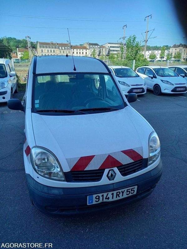 RENAULT KANGOO 5 PLACES - Bedrijfswagen: afbeelding 2 RENAULT KANGOO 5 PLACES - Bedrijfswagen: afbeelding 2