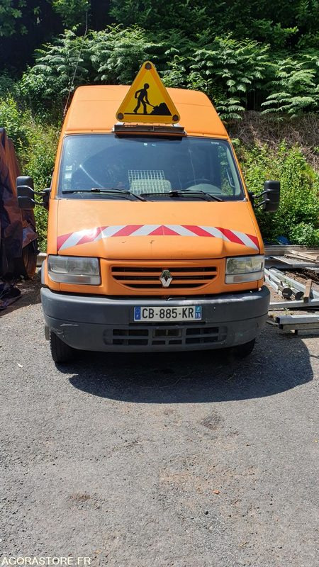 RENAULT MASCOTT E1241 - 246967kms - 2002 - Bedrijfswagen: afbeelding 4 RENAULT MASCOTT E1241 - 246967kms - 2002 - Bedrijfswagen: afbeelding 4