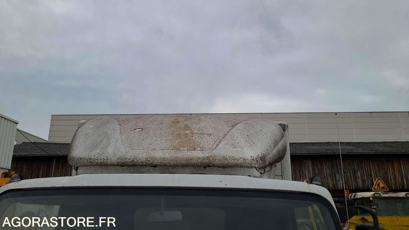 Bétaillère abattoir ISUZU - 2008 - Veewagen vrachtwagen: afbeelding 5 Bétaillère abattoir ISUZU - 2008 - Veewagen vrachtwagen: afbeelding 5