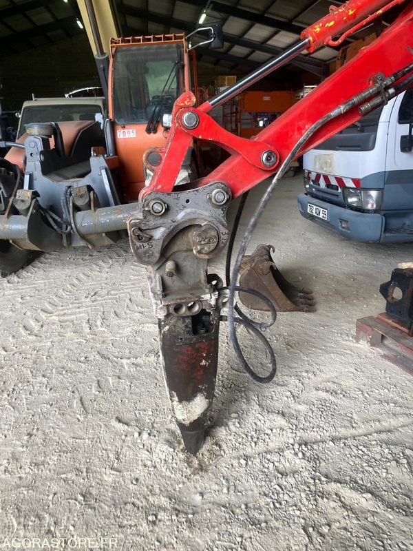 Brise roche Sandvik BR211 M1 - Hydraulische hamer: afbeelding 2 Brise roche Sandvik BR211 M1 - Hydraulische hamer: afbeelding 2