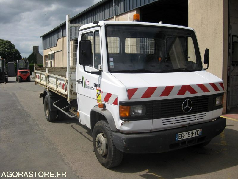 CAMION BENNE - Kipper vrachtwagen: afbeelding 2 CAMION BENNE - Kipper vrachtwagen: afbeelding 2