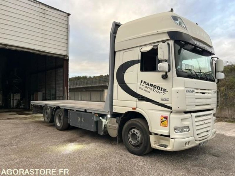 CAMION PLATEAU DAF 105.510 675 000 KM 2010 - Vrachtwagen met open laadbak: afbeelding 2 CAMION PLATEAU DAF 105.510 675 000 KM 2010 - Vrachtwagen met open laadbak: afbeelding 2