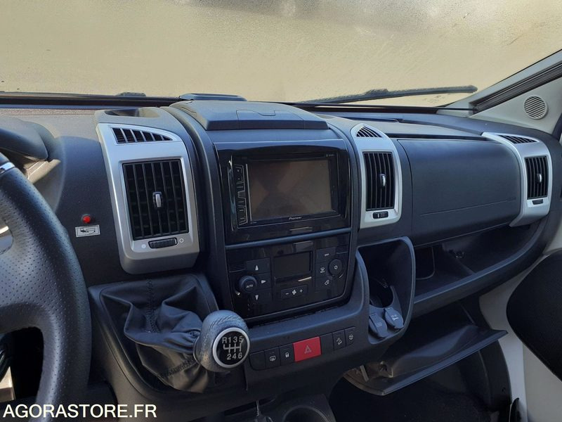 CAMPING CAR FIAT DUCATO 2.3JTD - 2019 - 12622KMS - Personenwagen: afbeelding 5 CAMPING CAR FIAT DUCATO 2.3JTD - 2019 - 12622KMS - Personenwagen: afbeelding 5