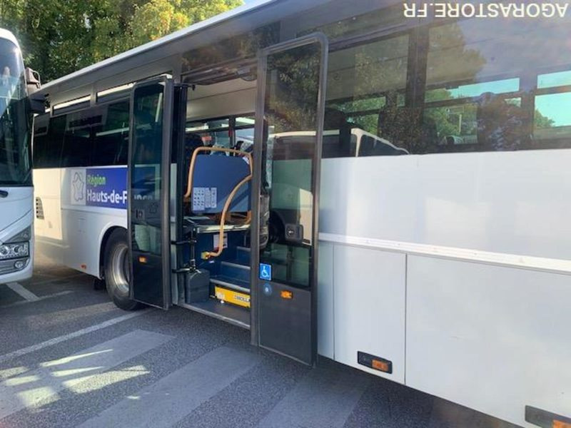 Schoolbus CAR IRISBUS RECREO N°15213- MEC 2009 - 444297 Km AD507BZ: afbeelding 12 Schoolbus CAR IRISBUS RECREO N°15213- MEC 2009 - 444297 Km AD507BZ: afbeelding 12