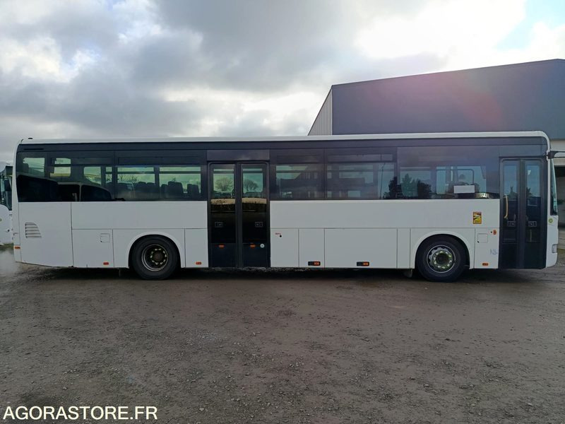 CAR IRISBUS RECREO - PARC 19964 - MEC2011/506000km/ BM-526-BE - Schoolbus: afbeelding 4 CAR IRISBUS RECREO - PARC 19964 - MEC2011/506000km/ BM-526-BE - Schoolbus: afbeelding 4