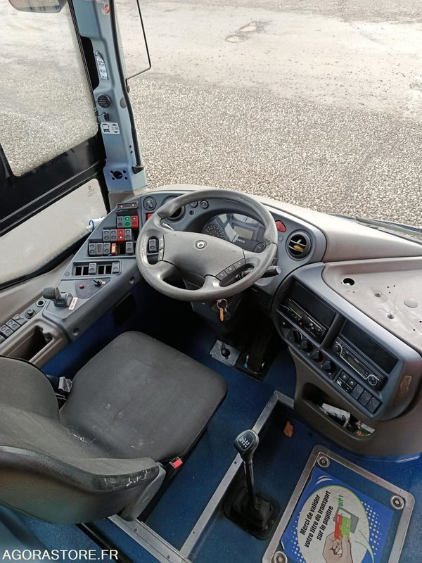 CAR IRISBUS RECREO - PARC 21067- MEC 2011/411000km/ BQ-963-PS - Schoolbus: afbeelding 5 CAR IRISBUS RECREO - PARC 21067- MEC 2011/411000km/ BQ-963-PS - Schoolbus: afbeelding 5