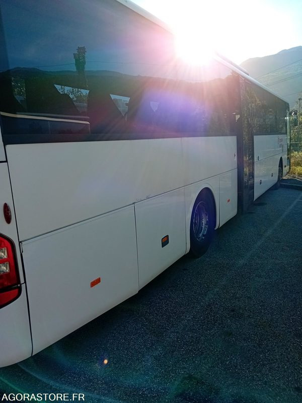 CAR MERCEDES INTOURO N°11427 MEC2009 492000KM AH-256-VW - Schoolbus: afbeelding 5 CAR MERCEDES INTOURO N°11427 MEC2009 492000KM AH-256-VW - Schoolbus: afbeelding 5