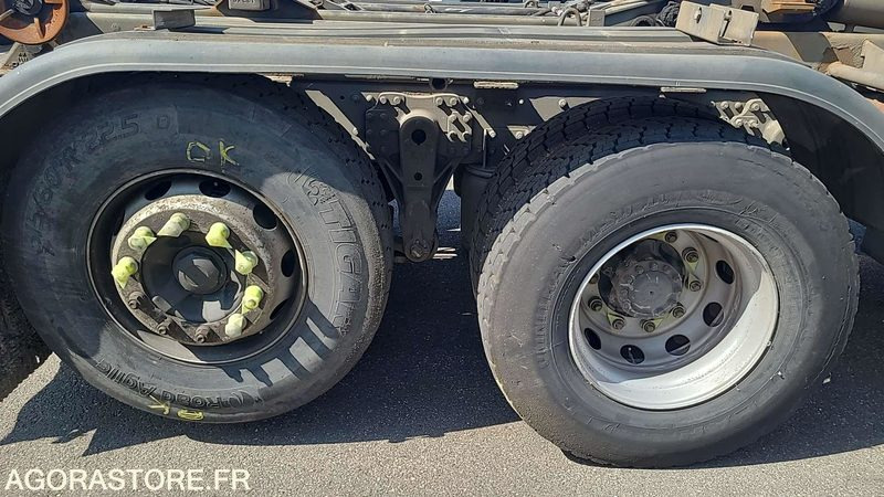CH 803 ML - RENAULT PREMIUM 380 - 2012 - 513578KM - Haakarmsysteem vrachtwagen: afbeelding 5 CH 803 ML - RENAULT PREMIUM 380 - 2012 - 513578KM - Haakarmsysteem vrachtwagen: afbeelding 5
