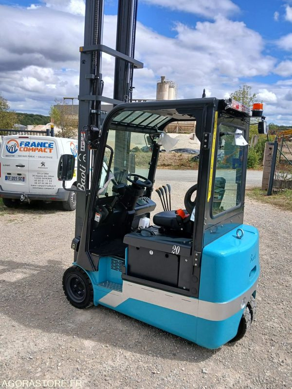 CHARIOT ELEVATEUR ELECTRIQUE BAOLI KBET20N 5500 NEUF - Elektrische heftruck: afbeelding 2 CHARIOT ELEVATEUR ELECTRIQUE BAOLI KBET20N 5500 NEUF - Elektrische heftruck: afbeelding 2