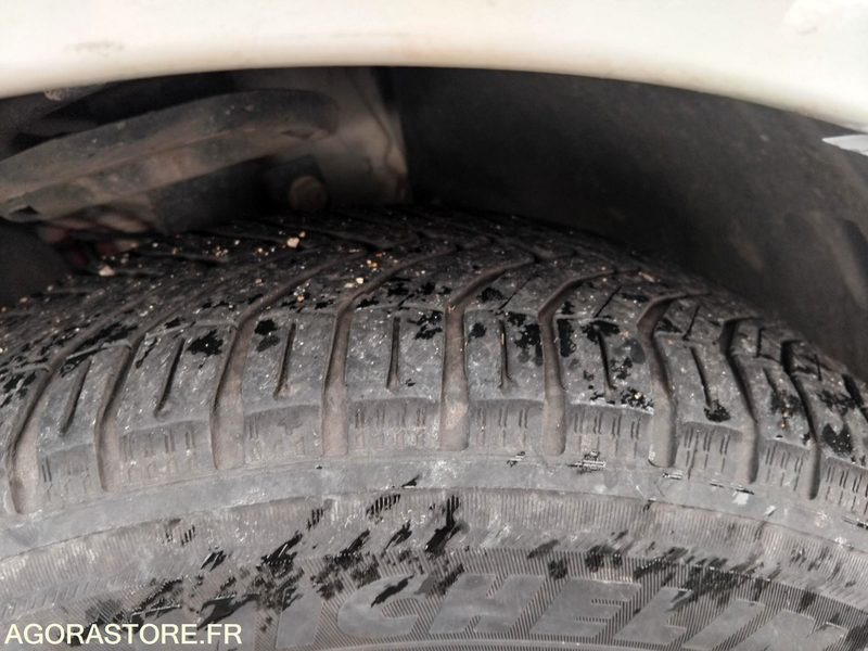 Personenwagen CITROEN C3 II 1.6 HDi 92 cv _ CX-918-XR: afbeelding 11 Personenwagen CITROEN C3 II 1.6 HDi 92 cv _ CX-918-XR: afbeelding 11