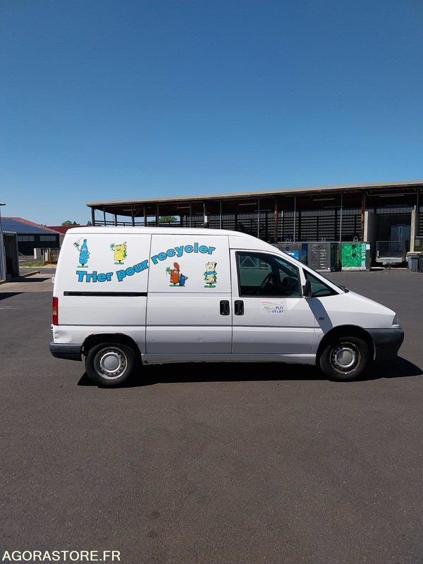 CITROEN EXPERT 1,9 D FOURGON - Gesloten bestelwagen: afbeelding 3 CITROEN EXPERT 1,9 D FOURGON - Gesloten bestelwagen: afbeelding 3