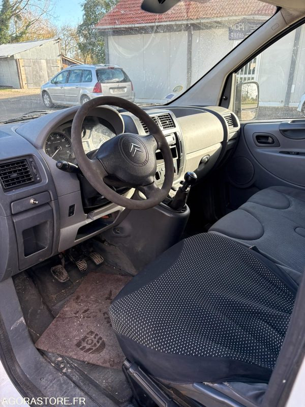 CITROEN JUMPY 2011 - Kleine bestelwagen: afbeelding 5 CITROEN JUMPY 2011 - Kleine bestelwagen: afbeelding 5