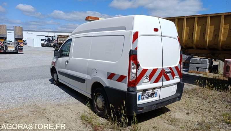 CITROËN JUMPY - 2013 / 222000 KM (CZ-054-FE) - Kleine bestelwagen: afbeelding 3 CITROËN JUMPY - 2013 / 222000 KM (CZ-054-FE) - Kleine bestelwagen: afbeelding 3