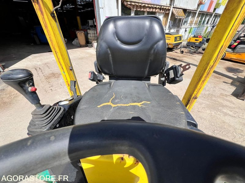 Leasing  COMPACTEUR AMMANN AV26-2 ROULEAU TANDEM VIBRANT ARTICULÉ - ANNÉE 2008 - 1765 H COMPACTEUR AMMANN AV26-2 ROULEAU TANDEM VIBRANT ARTICULÉ - ANNÉE 2008 - 1765 H: afbeelding 10