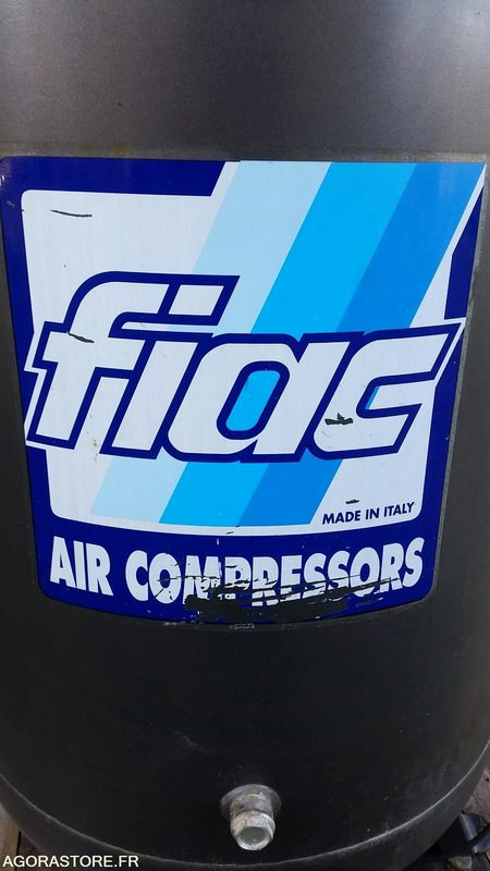 COMPRESSEUR VERTICAL DE MARQUE FIAC TYPE AB-300-670 CUVE 270l TRIPHASE - Luchtcompressor: afbeelding 5 COMPRESSEUR VERTICAL DE MARQUE FIAC TYPE AB-300-670 CUVE 270l TRIPHASE - Luchtcompressor: afbeelding 5