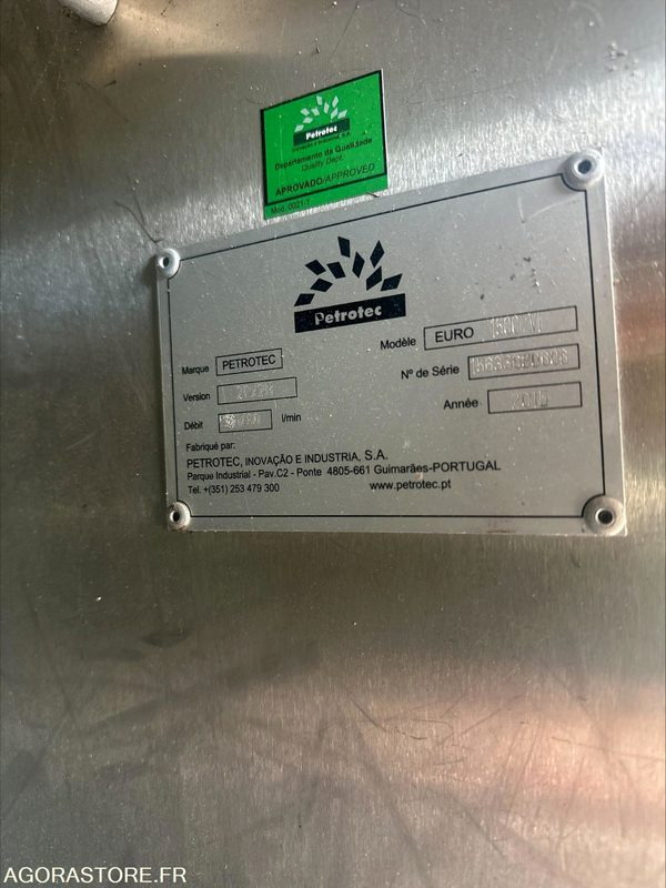 CONTAINER AVEC CUVE DE 40 000L & SYSTEME DE DISTRIBUTION CARBURANT - 2015 - Gereedschap/ Toebehoor: afbeelding 4 CONTAINER AVEC CUVE DE 40 000L & SYSTEME DE DISTRIBUTION CARBURANT - 2015 - Gereedschap/ Toebehoor: afbeelding 4