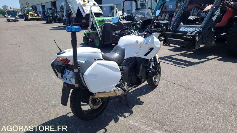 CR 974 YM - YAMAHA TDM900 - 2013 - 78951KM - Motorfiets: afbeelding 4 CR 974 YM - YAMAHA TDM900 - 2013 - 78951KM - Motorfiets: afbeelding 4