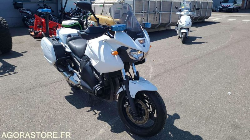 CV 632 MQ - YAMAHA TDM 900 - 2013 - 78214KM - Motorfiets: afbeelding 3 CV 632 MQ - YAMAHA TDM 900 - 2013 - 78214KM - Motorfiets: afbeelding 3