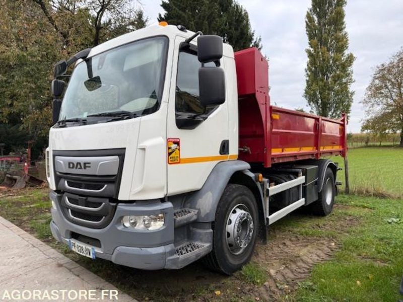 Camion Benne DAF LF320 - 2019 - 62 460 km - Kipper vrachtwagen: afbeelding 1 Camion Benne DAF LF320 - 2019 - 62 460 km - Kipper vrachtwagen: afbeelding 1