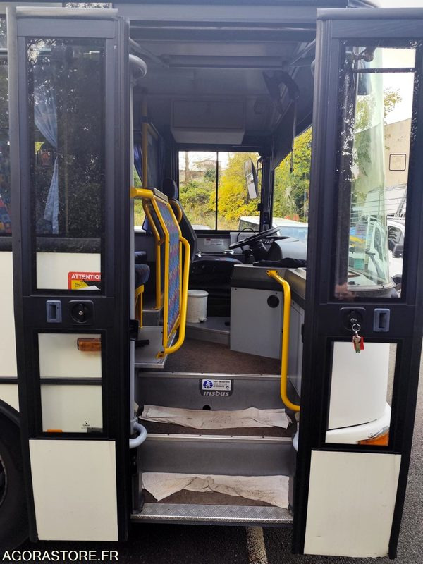 Car Irisbus Recreo 205600kms 2005 60 places - Schoolbus: afbeelding 5 Car Irisbus Recreo 205600kms 2005 60 places - Schoolbus: afbeelding 5