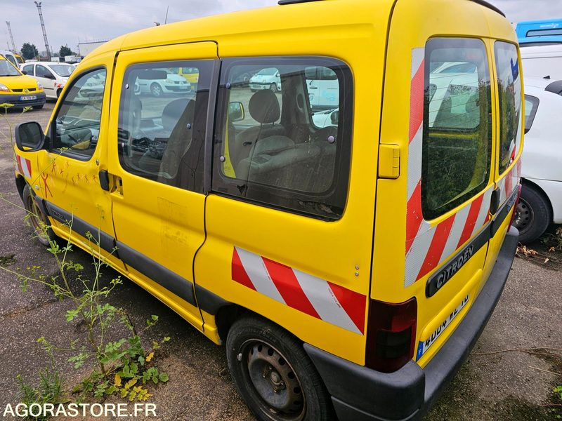 Citroën Berlingo - 2004 - 373983km - 4604WZ76 - Personenwagen: afbeelding 4 Citroën Berlingo - 2004 - 373983km - 4604WZ76 - Personenwagen: afbeelding 4