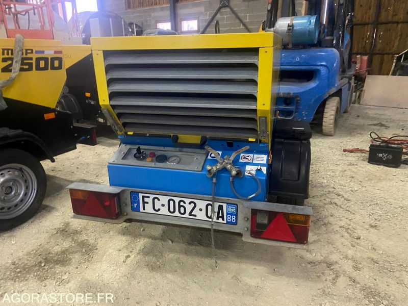 Compresseur MAC3 2.5m3 - 2018 - 112 heures - Luchtcompressor: afbeelding 4 Compresseur MAC3 2.5m3 - 2018 - 112 heures - Luchtcompressor: afbeelding 4
