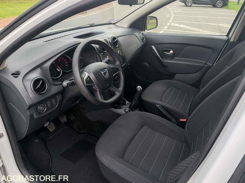 DACIA SANDERO - 45500km - année 2020 - Personenwagen: afbeelding 4 DACIA SANDERO - 45500km - année 2020 - Personenwagen: afbeelding 4