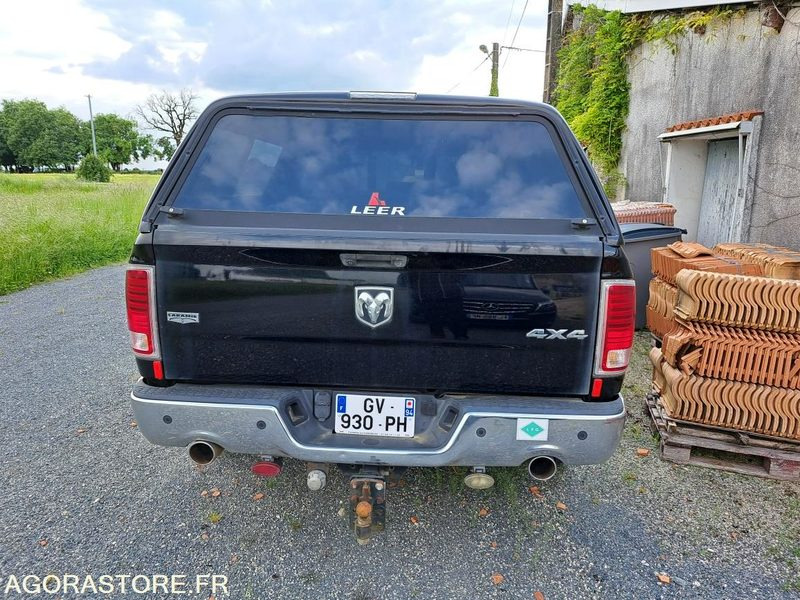DODGE RAM-V8-400CV-2013-178000KMS - TRES BON ETAT - Personenwagen: afbeelding 5 DODGE RAM-V8-400CV-2013-178000KMS - TRES BON ETAT - Personenwagen: afbeelding 5