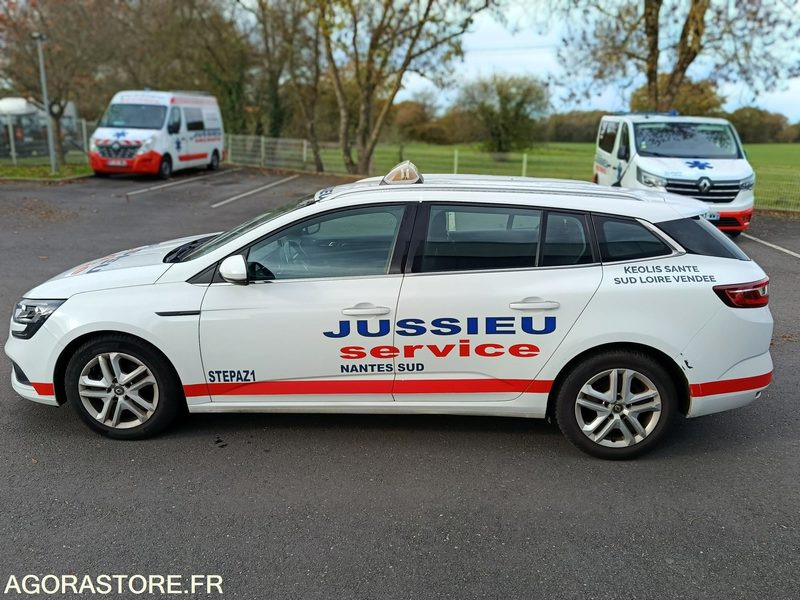 EJ-291-TB - Non Roulant - Renault MEGANE ESTATE - VP - 377 608 Kms - Stationwagen: afbeelding 2 EJ-291-TB - Non Roulant - Renault MEGANE ESTATE - VP - 377 608 Kms - Stationwagen: afbeelding 2