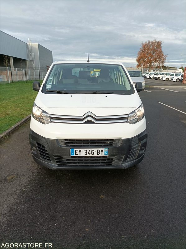 EY-346-BY - Roulant - CITROEN JUMPY SPACE TOURER - VP - 189 243 Kms "CG PERDUE" - Minibus, Personenvervoer: afbeelding 1 EY-346-BY - Roulant - CITROEN JUMPY SPACE TOURER - VP - 189 243 Kms "CG PERDUE" - Minibus, Personenvervoer: afbeelding 1