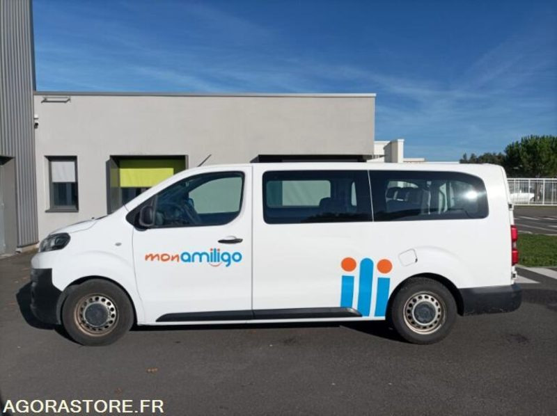 EZ-178-TN - Roulant - CITROEN JUMPY SPACE TOURER - VP - 235 800 Kms - Minibus, Personenvervoer: afbeelding 2 EZ-178-TN - Roulant - CITROEN JUMPY SPACE TOURER - VP - 235 800 Kms - Minibus, Personenvervoer: afbeelding 2