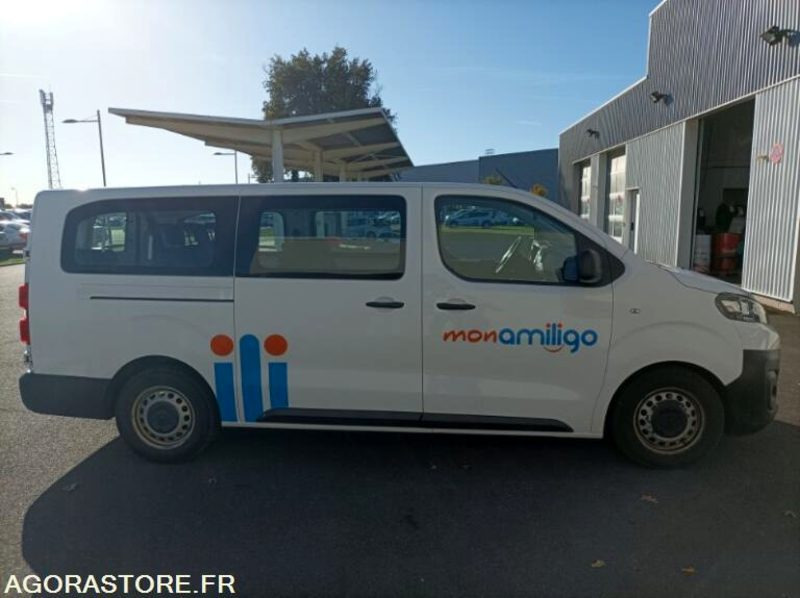 EZ-178-TN - Roulant - CITROEN JUMPY SPACE TOURER - VP - 235 800 Kms - Minibus, Personenvervoer: afbeelding 4 EZ-178-TN - Roulant - CITROEN JUMPY SPACE TOURER - VP - 235 800 Kms - Minibus, Personenvervoer: afbeelding 4