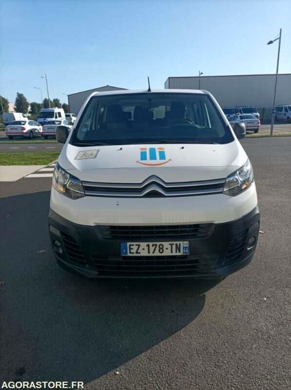 EZ-178-TN - Roulant - CITROEN JUMPY SPACE TOURER - VP - 235 800 Kms - Minibus, Personenvervoer: afbeelding 5 EZ-178-TN - Roulant - CITROEN JUMPY SPACE TOURER - VP - 235 800 Kms - Minibus, Personenvervoer: afbeelding 5