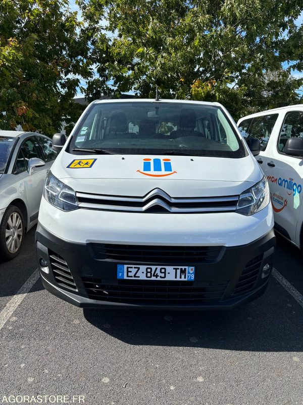 EZ-849-TM - Roulant - CITROEN JUMPY SPACE TOURER - VP - 228 499 Kms - Minibus, Personenvervoer: afbeelding 3 EZ-849-TM - Roulant - CITROEN JUMPY SPACE TOURER - VP - 228 499 Kms - Minibus, Personenvervoer: afbeelding 3
