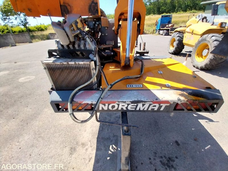 Epareuse NOREMAT VISIOBRA M57TE + Tête de fauchage NOREMAT - Armmaaier: afbeelding 2 Epareuse NOREMAT VISIOBRA M57TE + Tête de fauchage NOREMAT - Armmaaier: afbeelding 2