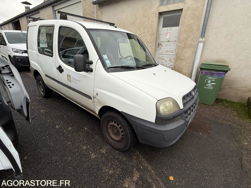 FIAT DOBLO - 2005 - 134000KM - Kleine bestelwagen: afbeelding 2 FIAT DOBLO - 2005 - 134000KM - Kleine bestelwagen: afbeelding 2
