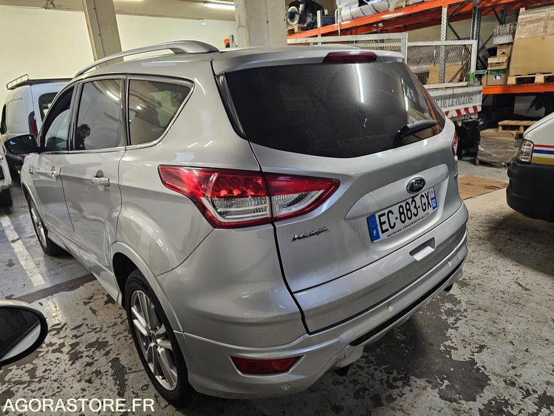 FORD KUGA - 2016 - 122898KM - EC883GX - SUV: afbeelding 4 FORD KUGA - 2016 - 122898KM - EC883GX - SUV: afbeelding 4