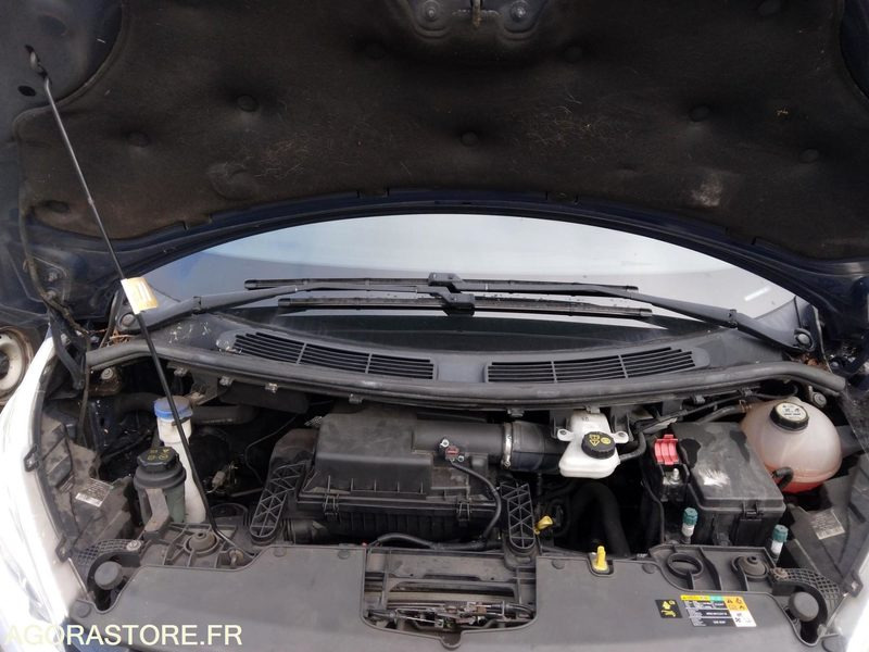 FORD - TRANSIT - Non roulant - 2015 (202 500km) - Minibus, Personenvervoer: afbeelding 4 FORD - TRANSIT - Non roulant - 2015 (202 500km) - Minibus, Personenvervoer: afbeelding 4