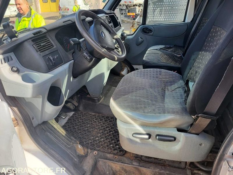 FORD transit avec système ampirol (sans contrôle technique) - Kipper bestelwagen: afbeelding 4 FORD transit avec système ampirol (sans contrôle technique) - Kipper bestelwagen: afbeelding 4
