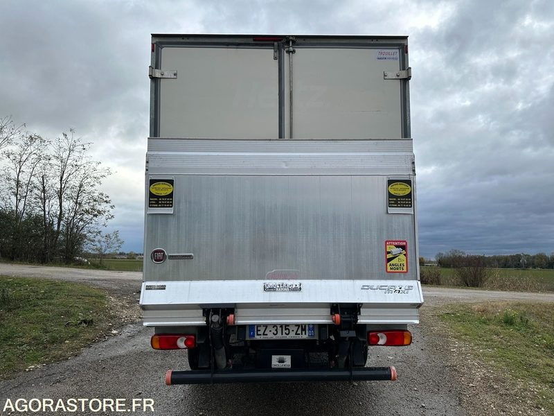 Gesloten bestelwagen FOURGON - FIAT - DUCATO CAISSE 20m3 HAYON - 2018 / 108.000 KM: afbeelding 15