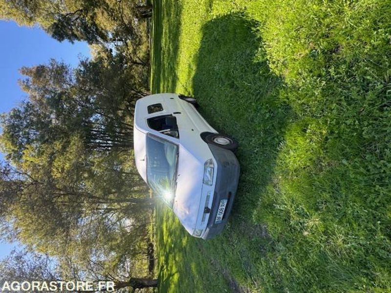 FOURGON PEUGEOT - Gesloten bestelwagen: afbeelding 1 FOURGON PEUGEOT - Gesloten bestelwagen: afbeelding 1