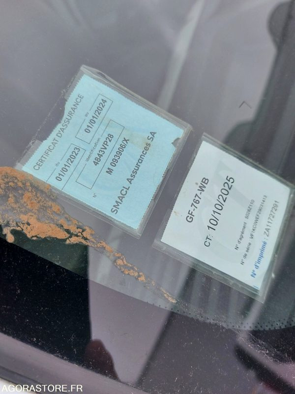 FOURGONNETTE - RENAULT KANGOO - 2003 - Kleine bestelwagen: afbeelding 4 FOURGONNETTE - RENAULT KANGOO - 2003 - Kleine bestelwagen: afbeelding 4