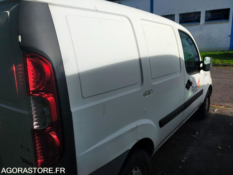 Fiat Doblo Essence et GNV - Kleine bestelwagen: afbeelding 5 Fiat Doblo Essence et GNV - Kleine bestelwagen: afbeelding 5
