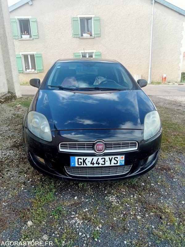 Fiat bravo 1 er mise en circulation 2010 - Personenwagen: afbeelding 1 Fiat bravo 1 er mise en circulation 2010 - Personenwagen: afbeelding 1